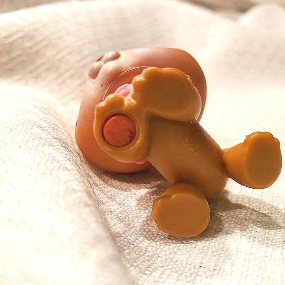 Littlest Pet Shop #112 2004  German Sheppard  Lavender Eyes - Picture 3 of 6